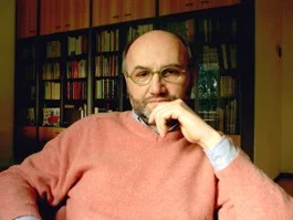 Giorgio Delle Donne nella sua biblioteca